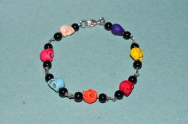 Colorful Howlite Skull Heads Bead Statement Bracelet Jewelry Stackable Accessory - $11.95