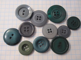 Vintage lot of Sewing Buttons - mix of Greens / Grays Rounds - $10.00
