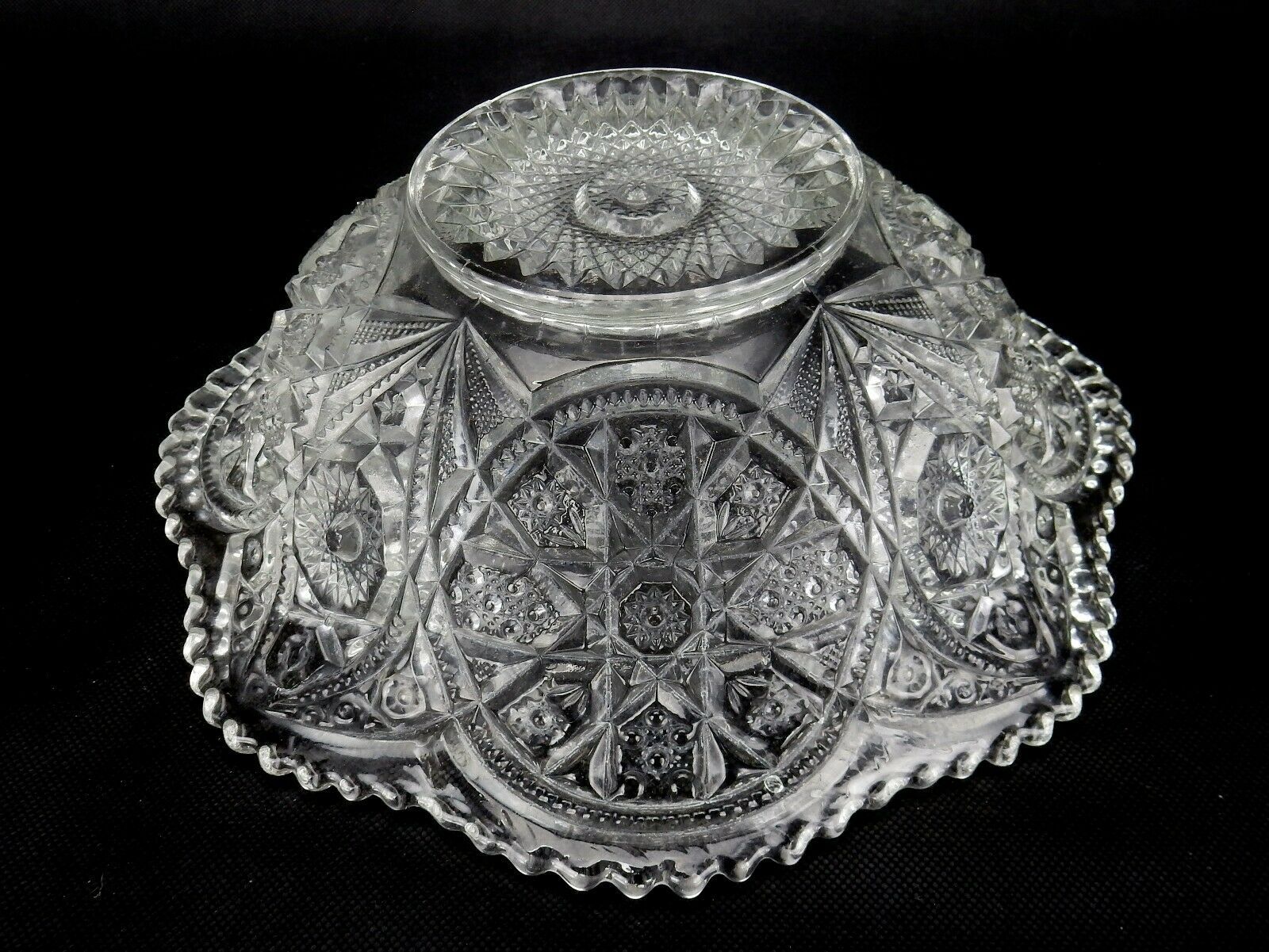 EAPG Clear Glass Decorative 10" Serving Bowl with Sawtooth Edging Vintage 1900's Item image 4