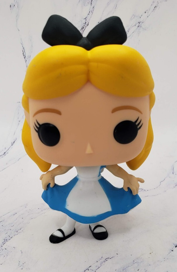 Funko POP! Disney: Alice In Wonderland - Alice (Curtsying) #1058 - £5.21 GBP