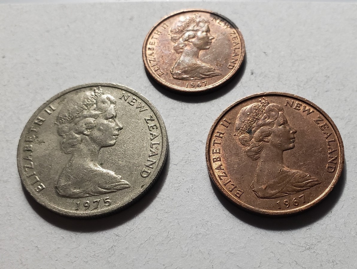 New Zealand Elilzabeth II coins: 1 cent, 2 cents, 10 Cents - $10.95