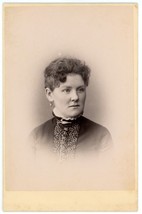 Circa 1890&#39;S Cabinet Card Beautiful Young Woman Earrings Bundy&#39;s New Haven Ct - £8.29 GBP