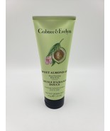 Crabtree &amp; Evelyn Sweet Almond Oil Deep Cleansing Body Scrub 7.9 Oz - $364.70 MXN