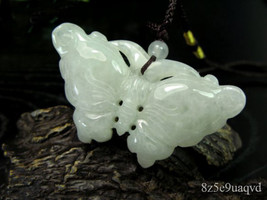 Free Shipping - Lovely Hand-carved Natural Green Butterfly jadeite jade charm Pe - £15.84 GBP