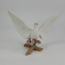 Beautiful 1985 Lefton &quot;White Dove&quot; Porcelain Figurine 6.5&quot; tall 04996 SBH8X - £9.59 GBP