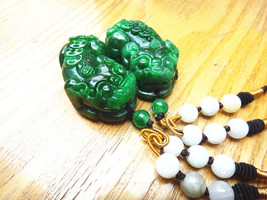 Free Shipping - Rare Hand-carved one Pair Genuine  green jadeite jade &#39;&#39;... - £23.89 GBP
