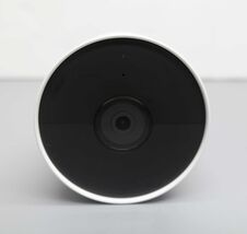 Google Nest Cam GA01317-US 1080p Indoor/Outdoor Battery Camera - Snow image 2