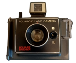 Vintage Square Shooter Polaroid Land Camera &amp; Wrist Strap VGCEUC - £7.32 GBP