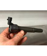 2012-2017 fiat 500 500c 1.4l ignition spark plug coil 68070492AD oem - €22,90 EUR