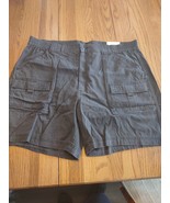 St. John&#39;s Bay Size 42 Gray Men&#39;s Shorts - £28.03 GBP