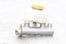 02-05 SUBARU IMPREZA SEDAN Brake Master Cylinder W/ Reservoir F1031 image 2