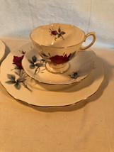 Royal Albert Bone China Sweet Romance 2 Cups And Saucers And 2 Eight Inch Plates - £28.12 GBP