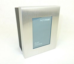 Photo Box wMetal Picture Frame Lid, 3&quot; x 4&quot;, Photo Protector Pads, #PF52 - $14.65