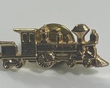 Train Locomotive With Coal Car Pin - $147.95 MXN