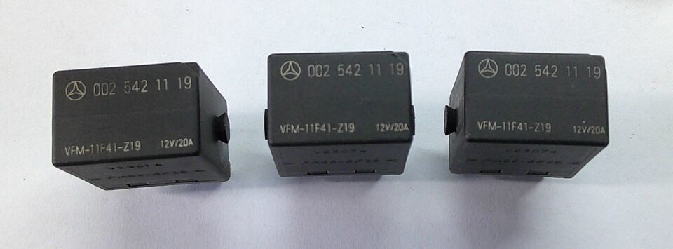 MERCEDES BENZ RELAY 3 PC SET 0025421119 TESTED 1 YEAR WARRANTY FREE SHIP BZ1