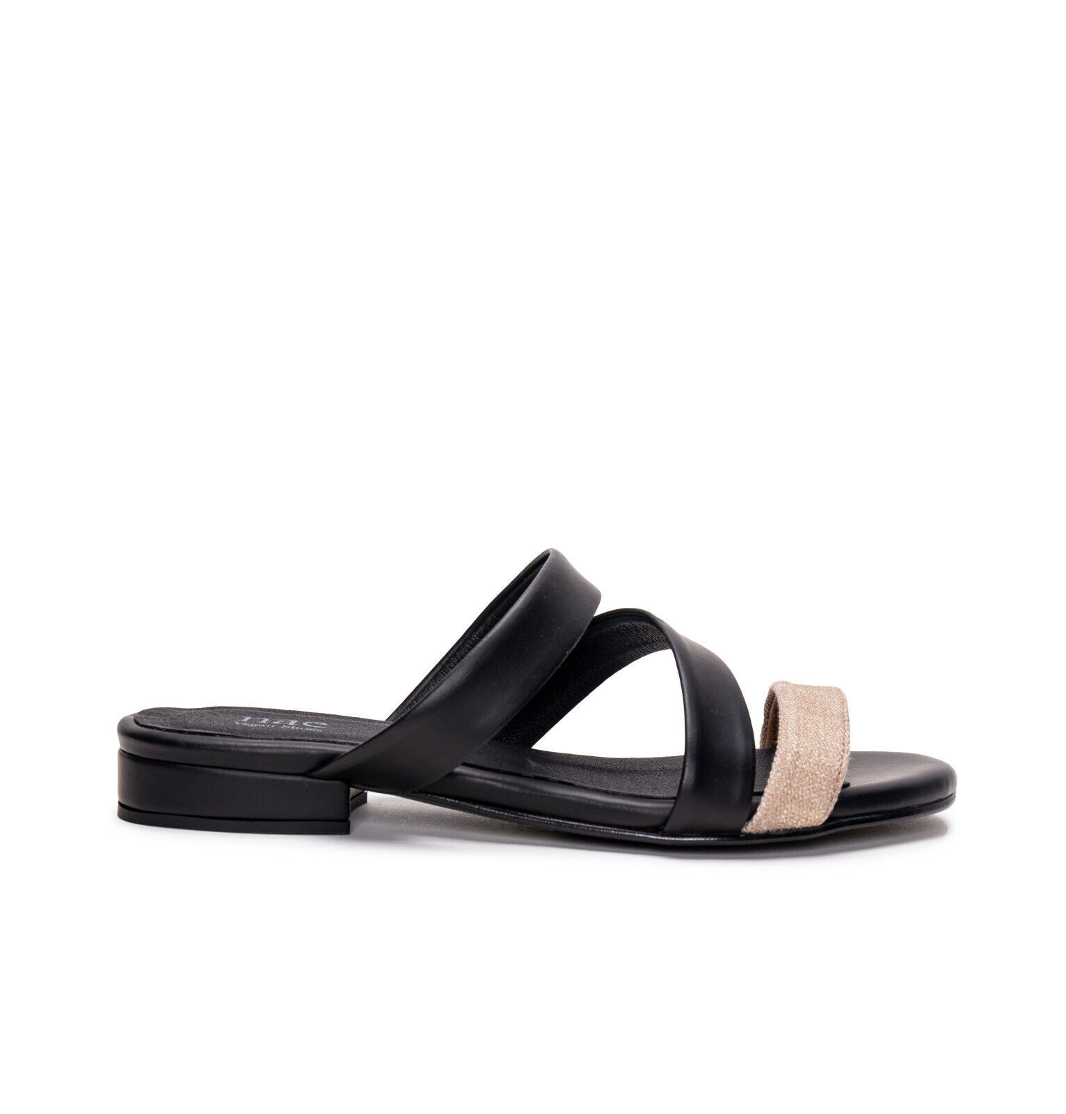 Sandalia vegana plana destalonada punta abierta en tejido orgánico trans... - $57.04