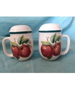 Vintage Casuals by China Pearl Apples Salt &amp; Pepper Shakers 1998 Farmhouse  - £11.39 GBP