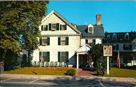 Historic Lord Jeffrey Inn Streetview Amherst Massachusetts Chrome Postcard (A12) - £3.83 GBP