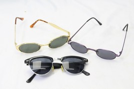 Sunglasses Women 1960s 1970s  Lot of 3 pairs - $19.59