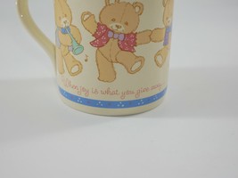 Vintage Hallmark Heart Warmers From Ambassador Dancing Teddy Bear Bears Mug - £7.84 GBP
