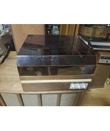 vintage Wood Grain Winco Turntable - With Dustcover - - $89.09