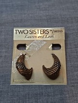 Vintage Two Sisters Gold Tone Hook Style Earrings, 1 1/8&#39;&#39; - £7.45 GBP