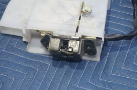 03-05 Toyota 4runner SoftClose Power Trunk Lock Latch Actuator Tailgate Hatch image 4