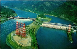 Bonneville Dam over Columbia River between Oregon and Washington Vtg Postcard - £5.24 GBP