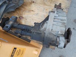 1999-2006 Chevrolet Silverado 1500 Front Axle Differential Carrier 3.73 GT4 - $249.99