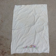 Vintage Hand Embroidered standard Pillow Cases Mushrooms and Crochet lace - €8,55 EUR