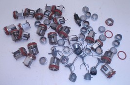 Lot Of Drake Mfg Light Sockets For Toy Trains - Lionel, Marx, American F... - £11.00 GBP