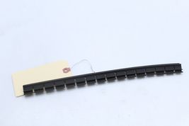 11-16 MINI COOPER COUNTRYMAN REAR RIGHT QUARTER TRIM MOLDING BRACKET Q4966 image 9