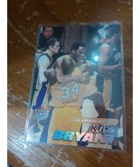 NICE Fleer Ultra 2000 2001 Kobe Bryant Lakers basketball Card NBA LA # 10 - $18.99