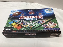 MasterPieces NFL-Opoly Junior Board Game pre owned seems to be complete - £10.19 GBP