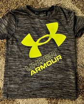 Boys Kids Under Armour T-Shirt Shirt Gray Youth Size 5 - $10.64