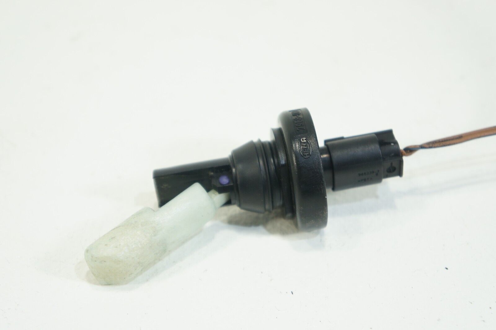 OEM mercedes crossfire sl550 clk350 e350 windshield washer fluid level sensor Additional Wiper