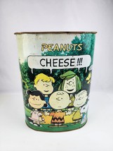 Vintage Cheinco Peanuts Charlie Brown Trash Case Tin Litho Cheese Group ... - $32.66