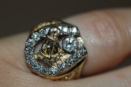 Fine 14K Yellow Gold Lucky Horseshoe Diamond Encrusted Horse Pinky Ring Size 6 - £851.74 GBP