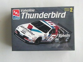 FACTORY SEALED AMT/Ertl Mark Martin #6 Valvoline Thunderbird #8189 - £11.58 GBP