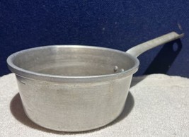 Vintage Wear-Ever Aluminum Saucepan 2031 TACUCO Mad In U.S.A. - £11.82 GBP