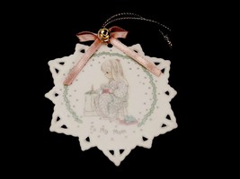 &quot;To My Mom&quot;, Precious Moments, Pastel Porcelain Gift Tag Ornament, #JMB-05 - £5.34 GBP