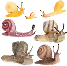 Titihuirie 7 Pcs Snail Figurine Miniature Snail Model Realistic Animal F... - £18.87 GBP