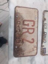 Vintage 1968 OHIO LICENSE PLATE  GR2 Red Text - $14.85