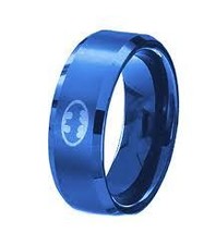 8mm Brushed Stainless Steel Batman Fashion Ring (Blue, 8) - £6.99 GBP