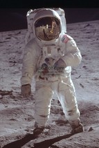Nasa Astronaut Buzz Aldrin Apollo 11 Moon Landing Nasa 4X6 Photo Postcard - £5.16 GBP
