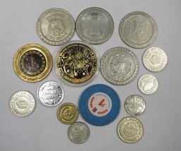 15 Vintage Gambling Casino Tokens All Different C2300 - £17.96 GBP