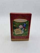 Hallmark Keepsake Ornament - Millennium Snowma&#39;am - £3.73 GBP