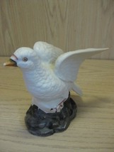 Figurine White Love Peace Dove Pigeon Bisque Porcelain Ceramic 1980 - £7.82 GBP