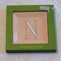Kate Spade New York LENOX- It&#39;s Personal &quot;N&quot; Peach Jewelry Tray 4&quot; New Trinket - £18.34 GBP