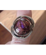 (#DR8-23) Size 8 DICHROIC GLASS SILVER RING RED ORANGE PURPLE Wow - $42.29 CAD